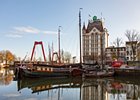 2014-12-06 13-45-35 0103 Rotterdam Blaak, Oude haven, Witte Huis
