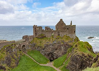 Dunluce Castle, Portballintrae